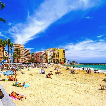 Holiday Royal Suite Concordia Torrevieja Eksteriør billede