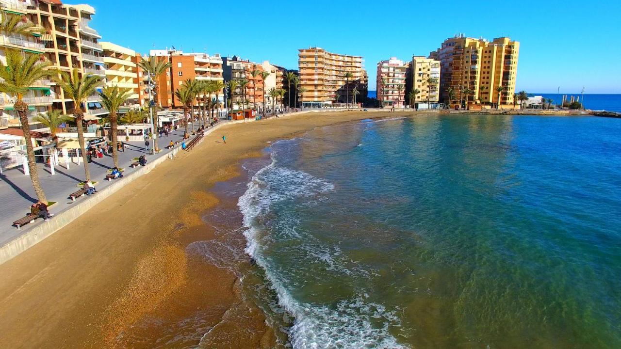 Holiday Royal Suite Concordia Torrevieja Eksteriør billede