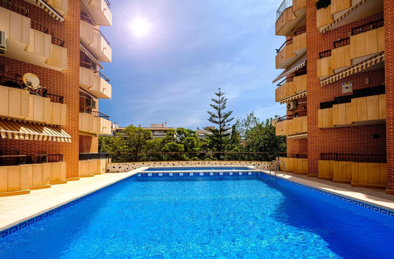 Holiday Royal Suite Concordia Torrevieja Eksteriør billede