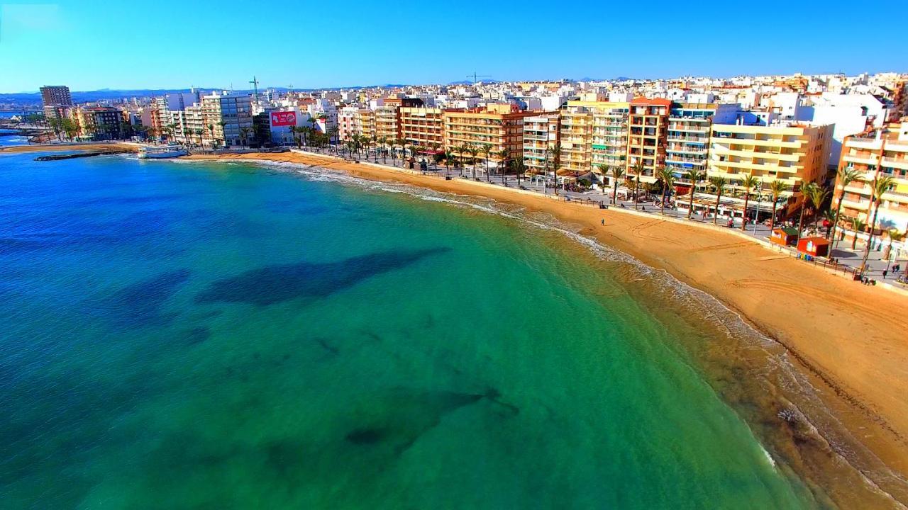 Holiday Royal Suite Concordia Torrevieja Eksteriør billede